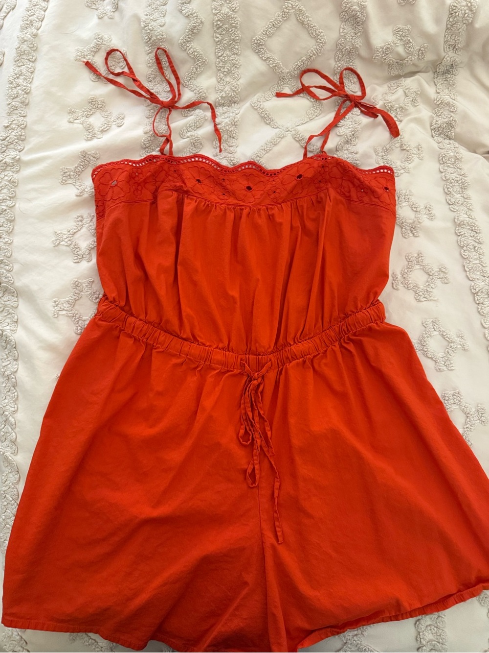 Old Navy Lace Trim Romper Size L